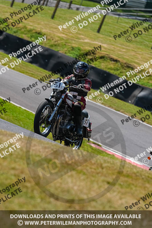 cadwell park;cadwell park photographs;cadwell trackday photographs;enduro digital images;event digital images;eventdigitalimages;peter wileman photography;racing digital images;trackday digital images;trackday photos